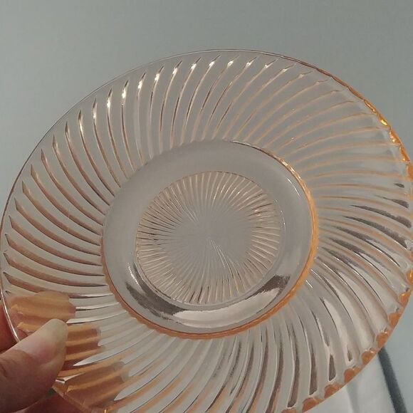 1930's Pink Federal Glass Diana Spiral Depression Glass Bread Plate 6" - Picture 3 of 5